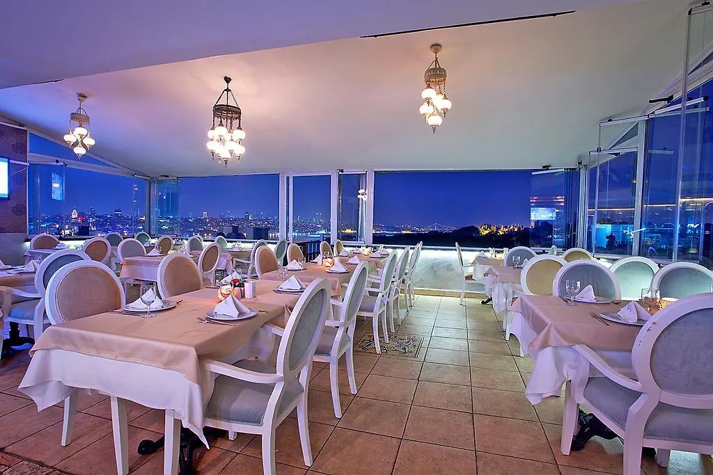 The Istanbul Hotel טורקיה