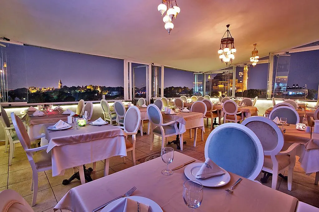 ***  The Istanbul Hotel Turcia